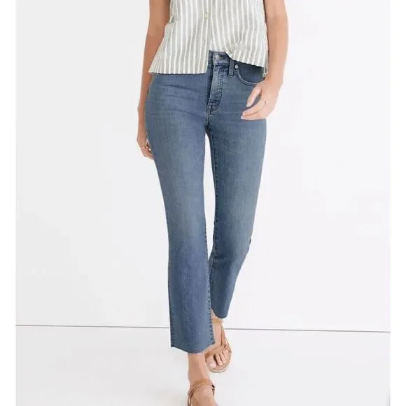 Madewell Cali Demi-Boot Jeans in Shoreham Wash Cropped Mid-Rise Womens size 26 - Picture 1 of 10